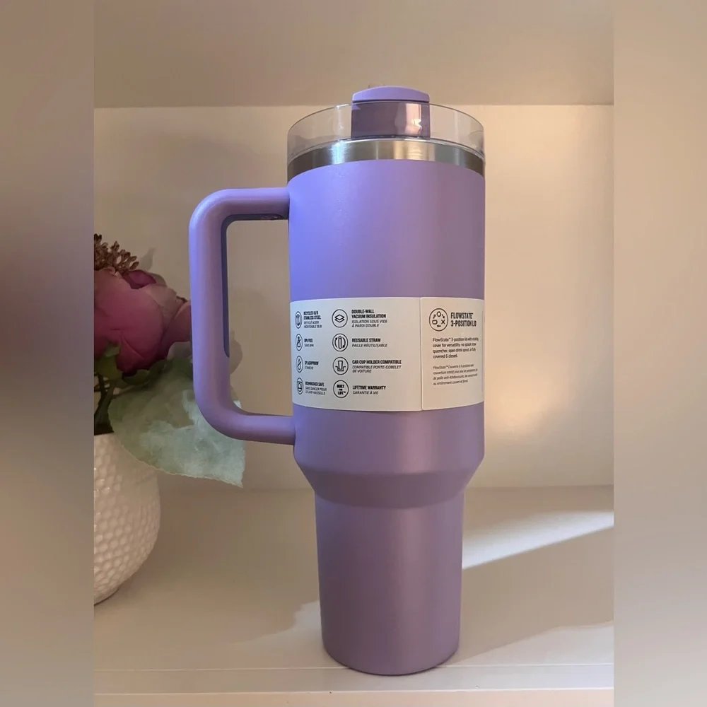 🎉LAST PIECE🎉Stanley 40 oz. Quencher H2.0 FlowState Tumbler‎ Lavender